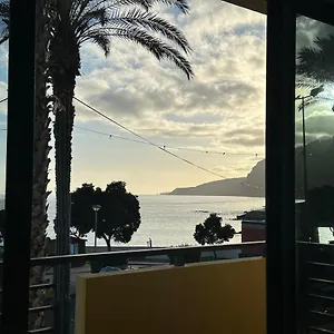 Amarelo Apartament